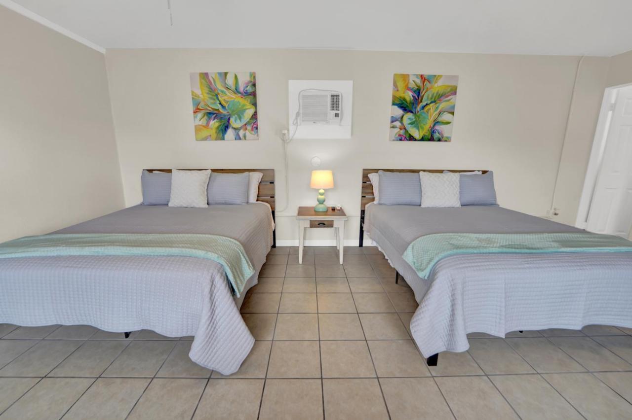 Sea Foam Suites Lower Grand Lagoon Exterior foto